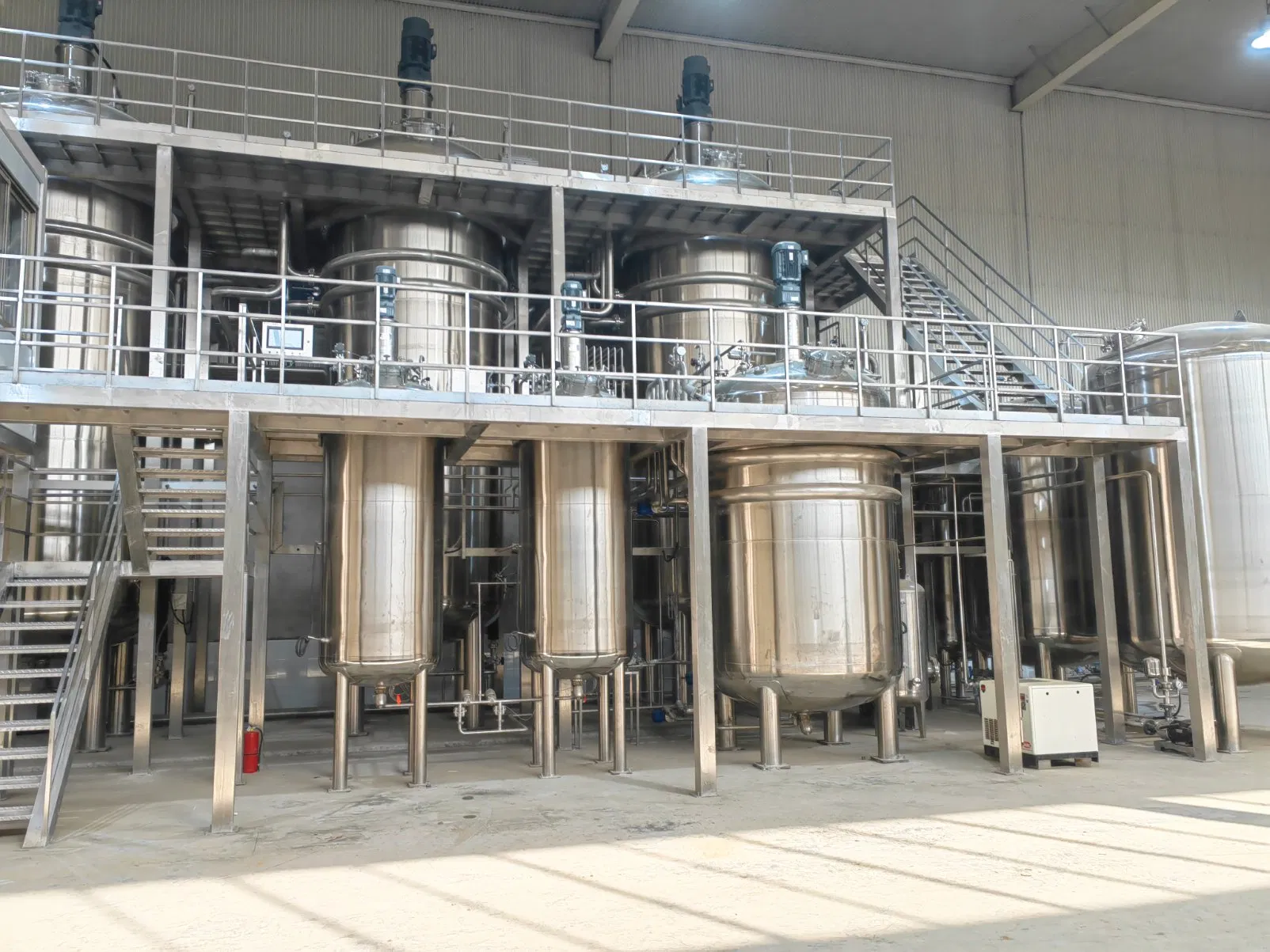 Industrial Automatic Fermenter System Multistage Stainless Steel Fermenter System