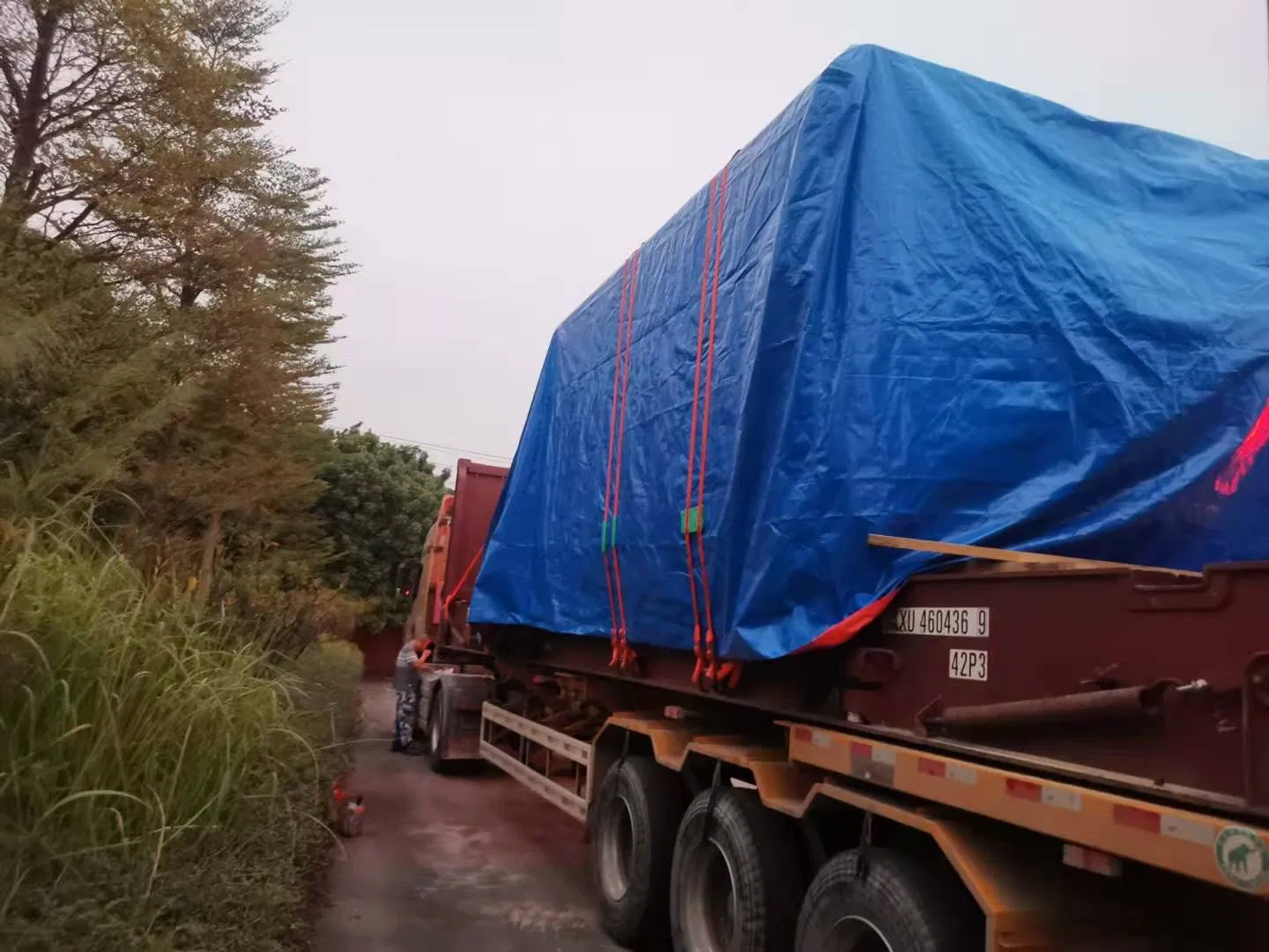 High-Precision CNC Laser Cutter for Industrial Metal Plates