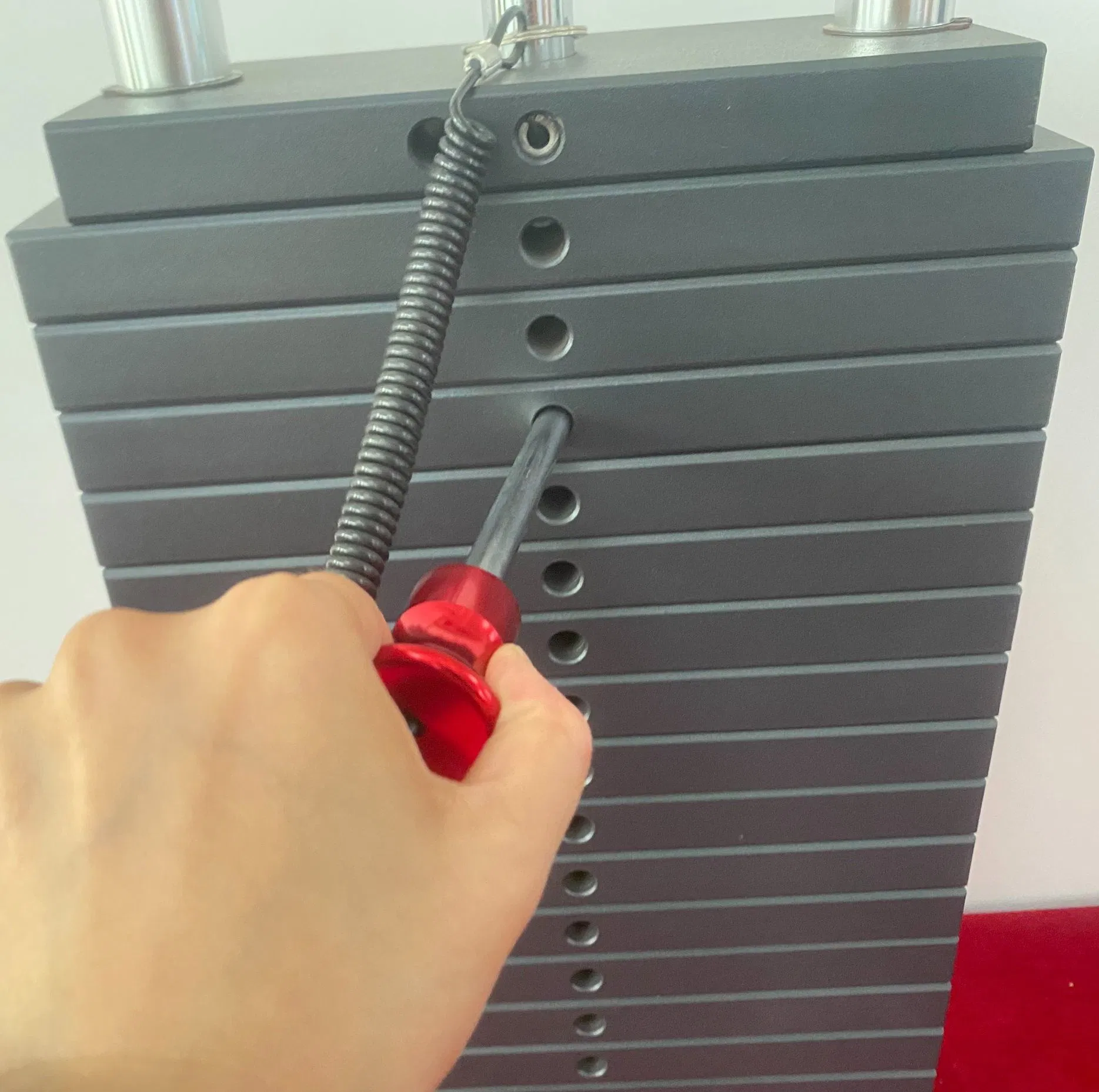 Selectorized Weight Stack System with Steel Guide Rods for Smooth Operation