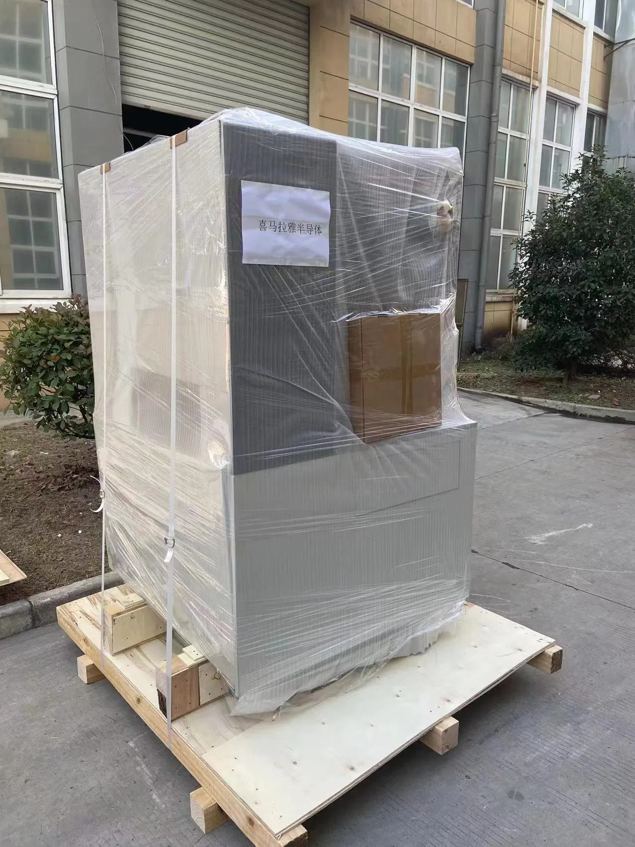 Professional Zdp-8 Laminating System for Ultimate Finishing Quality