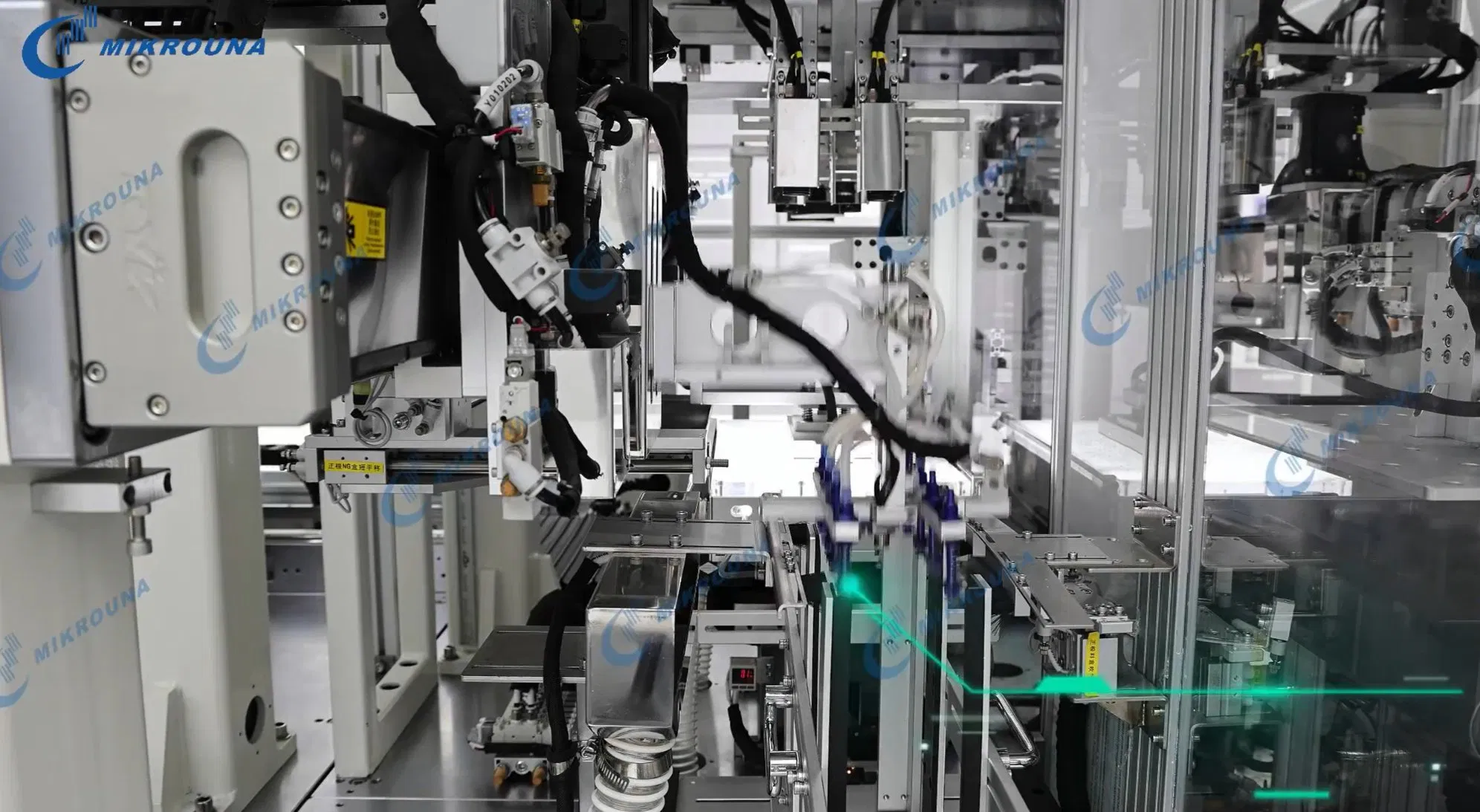 Lithium-Ion Battery Electrode Cutting &amp; Stacking Integrated System