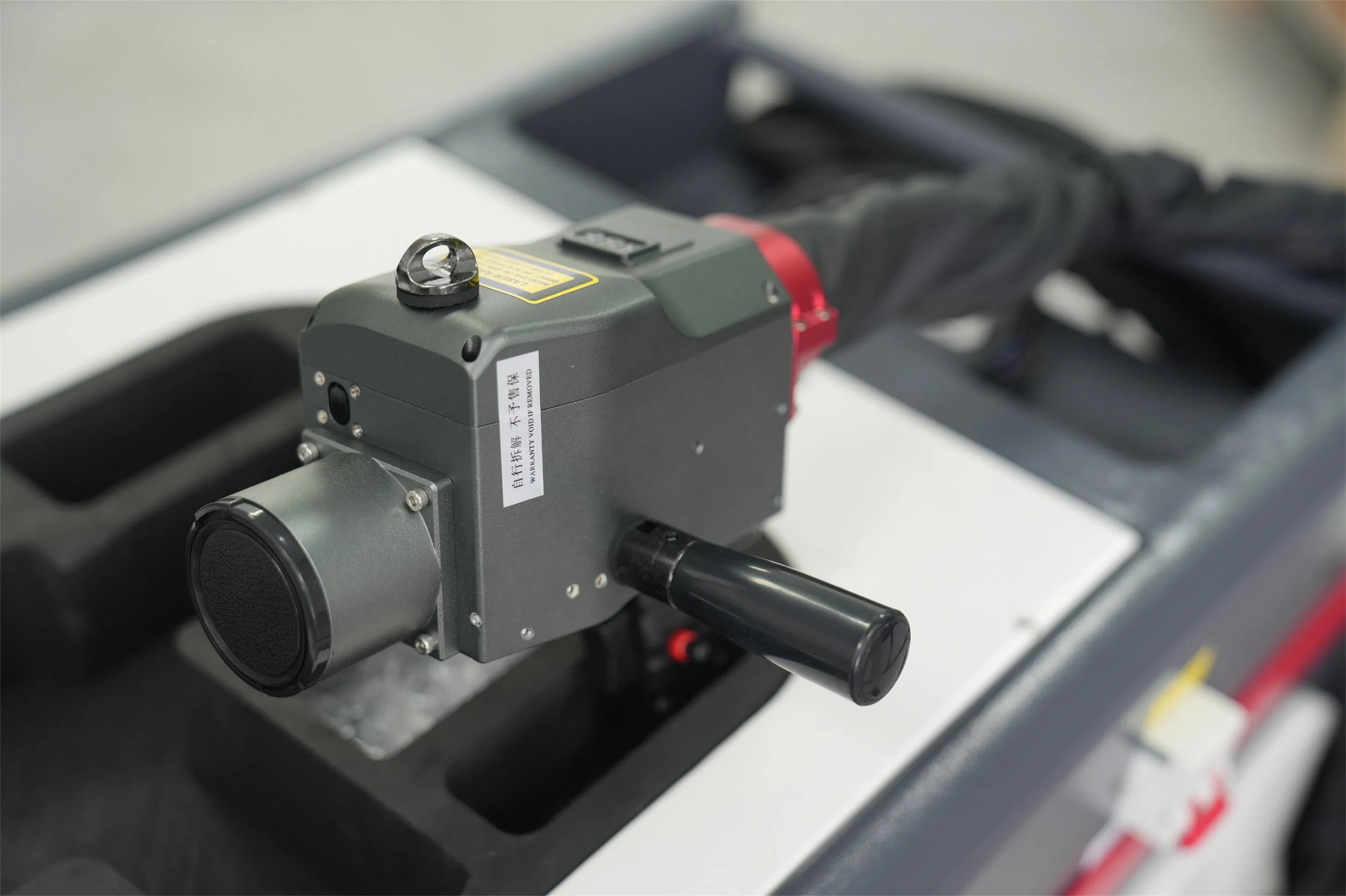 Automated Metal Cleaning System with Robot Arm for Heavy Machinery Repairs