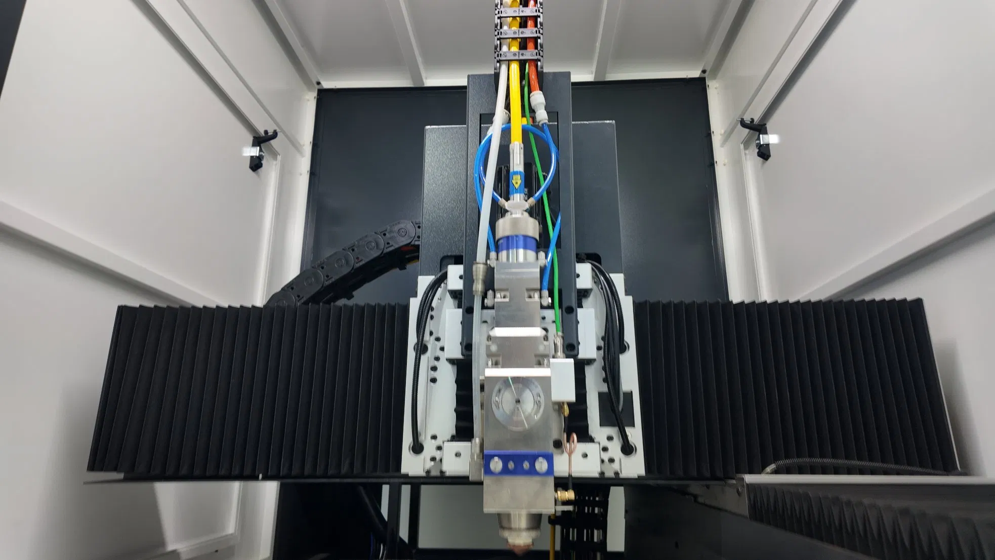 Motor Core Laser Cutting Machine 0.1-1mm Processing for New Electrical Steel