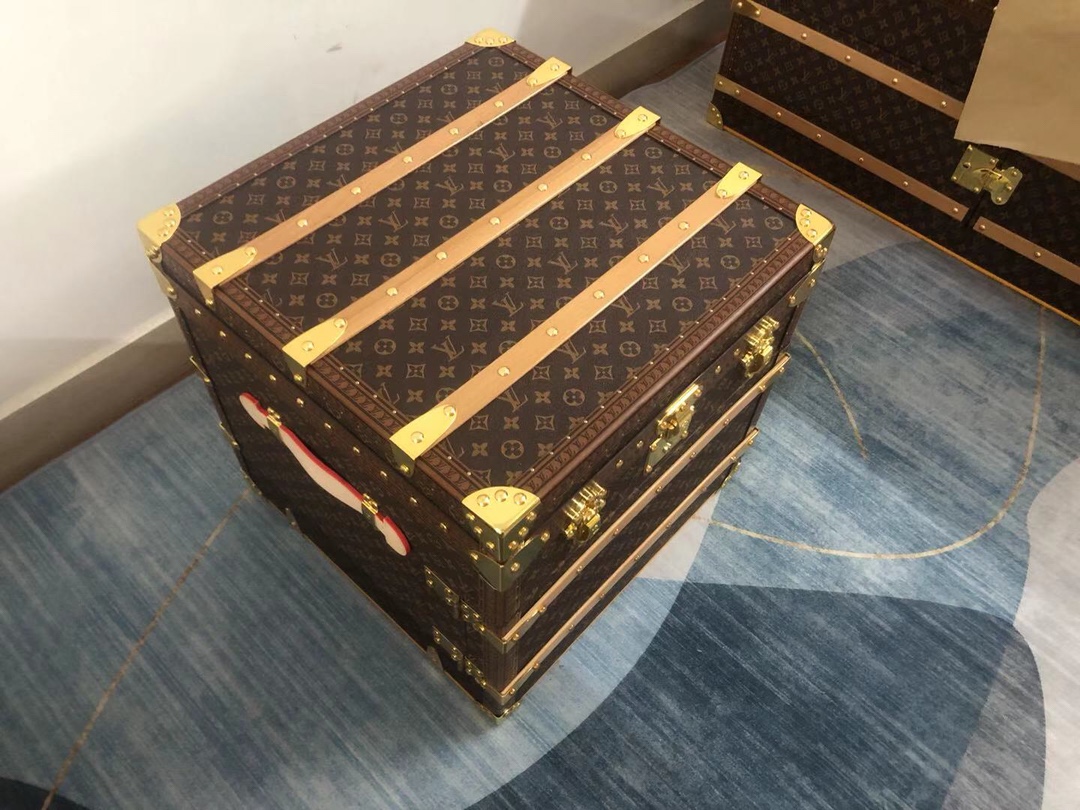 Famous LV Tea table bedside table color can be customized Exporter, Product