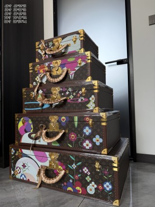 Famous Murakami Style Hand-Painted LV Hard Case Tower Trunk, Handcrafted Luxury Storage Trunk Factories, Exporters