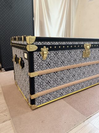 Famous LV Style 1854s Monogram Coffee Table Trunk (Black Lining) Manufacturers, Factories