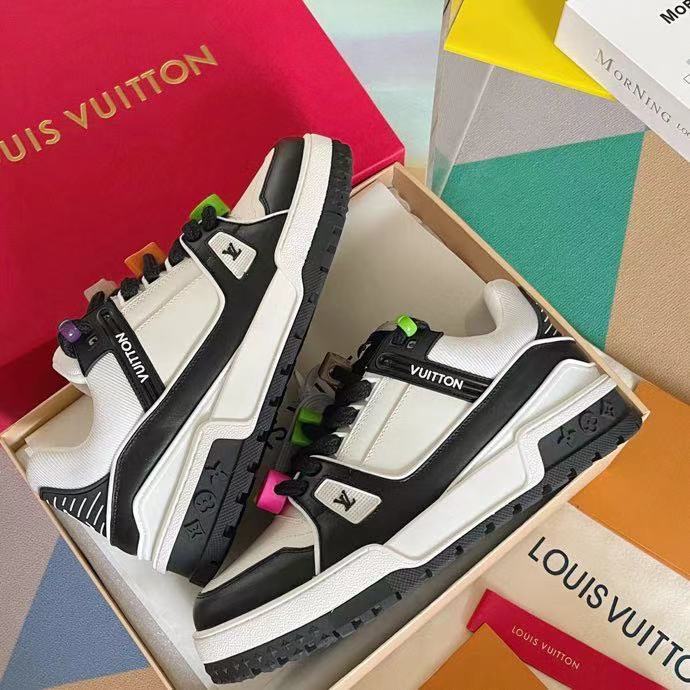 China LV Donkey Brand L Family 23ss Spring and Summer Walking Show Fat Trainer Bread Shoes Skateboard Shoes Casual Couples Exporter, Exporters