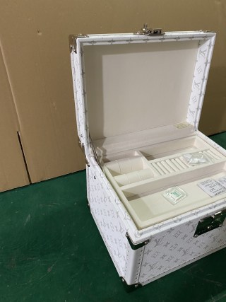 China Louis Vuitton Briefcase Hard Case (M4700ZX)  Manufacturer, Products