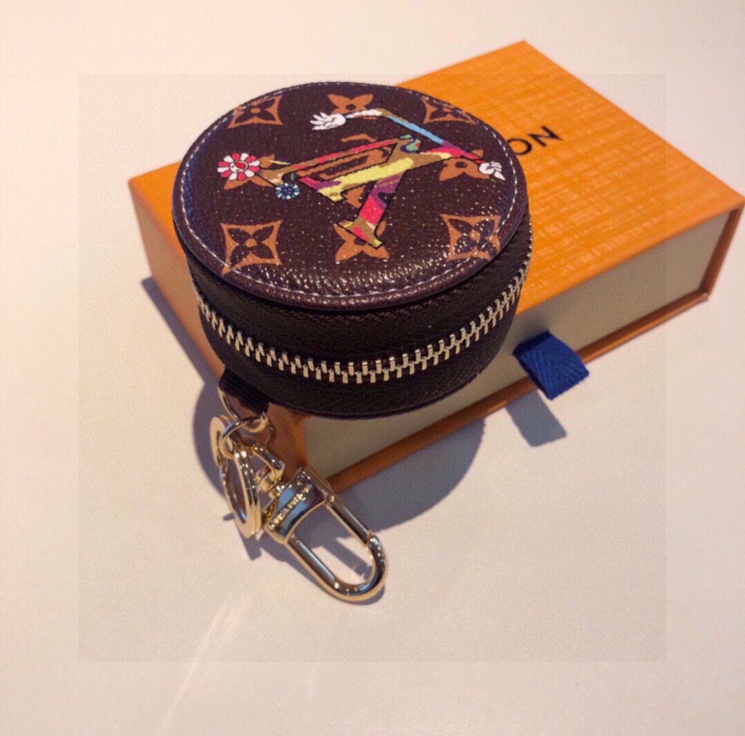 Famous Murakami Takashi's joint panda LV Bluetooth earphone bag Manufacturer, Supplier