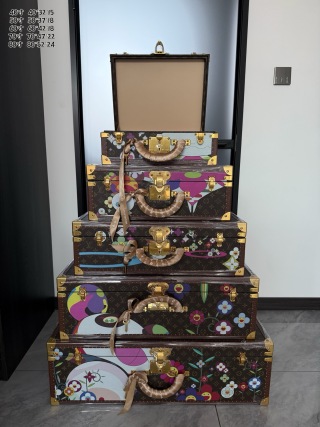 Famous Murakami Style Hand-Painted LV Hard Case Tower Trunk, Handcrafted Luxury Storage Trunk Factories, Exporters