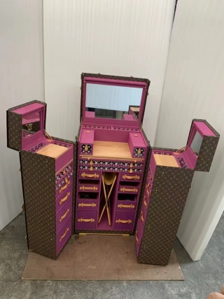 High-Quality : Louis Vuitton Vanity Trunk (M4700SZT) – Monogram Canvas with Purple Interior Manufacturers, Factories