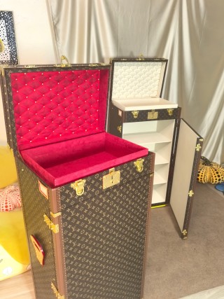 Famous Luxury Monogram Tall Storage Cabinet - Red Velvet / Off-White Interior Options Manufacturer, Exporters