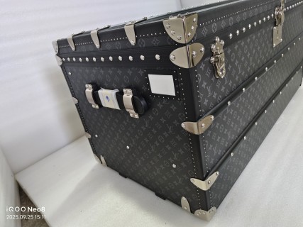 Famous M4700CJ Custom Black Monogram Coffee Table Trunk  Luxury Storage Chest Supplier, Suppliers
