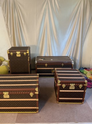 Famous LV Monogram Coffee Table / Side Table Trunk (Custom Logo) Manufacturers, Supplier