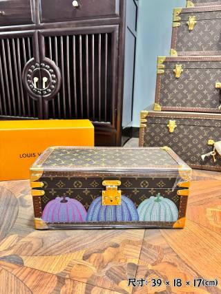Wholesale Kusama Pumpkin LV Style Monogram Hard Case Watch Box, Blue Velvet Multi-Compartment Storage Trunk Suppliers, Service
