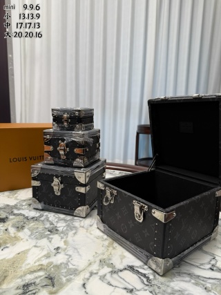 Best 4-in-1 LV Style Black Silver Monogram Hard Case Trunk Set, Nesting Jewelry/Watch Storage Box for Home Decor Suppliers, Exporter