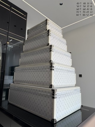 China Luxury White Monogram Tower Trunk Collection Handcrafted LV-Style Hard Trunks with Customizable Interior Supplier, Exporters