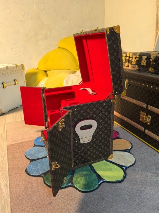 Best LV Monogram Wine Trunk (Red Lining) / Luxury Wine Cabinet Factories, Exporters