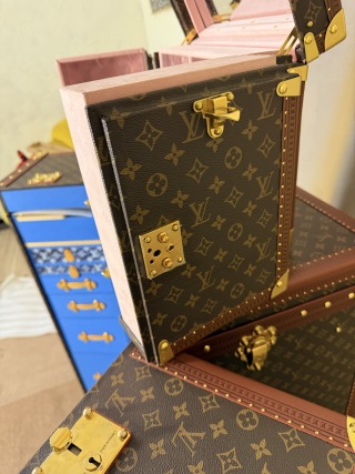 High-Quality Classic Monogram Boite Lunettes Eyewear Trunk | Luxury Eyeglasses & Sunglasses Storage Case Supplier, Exporters