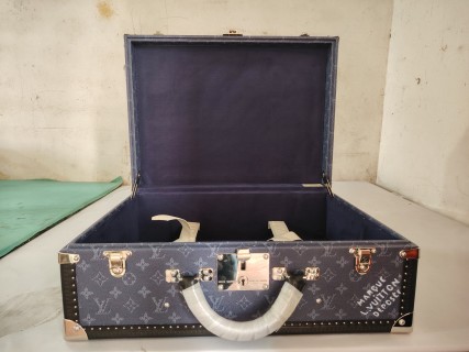 Wholesale LV Style Navy Monogram Hard Trunk | Luxury Storage & Decorative Case-M4700ZX Supplier, Exporters