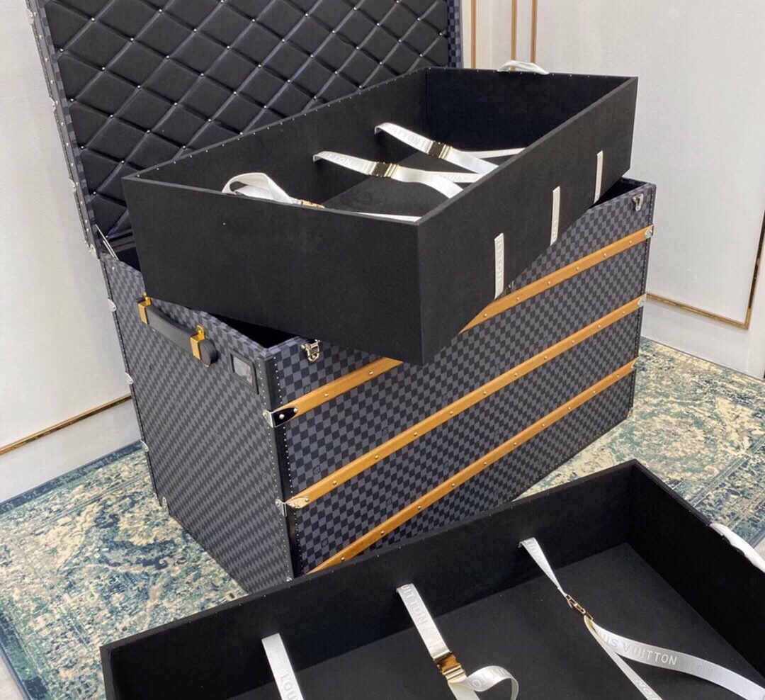 High-Quality MALLE COURRIER 110 extra-large hard case Supplier, Exporters