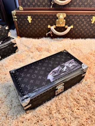Famous  Hand-Painted 8-Slot LV Style Watch Box, Hard Case Watch Storage Organizer with Velvet Lining Product, Products