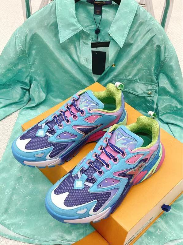 China Louis Vuitton LV2022 Men's Wear Show introduced LV Runner Tatic sneakers: mesh fabric mixed with cow leather, Interpreting the design essence of running shoes Exporter, Products