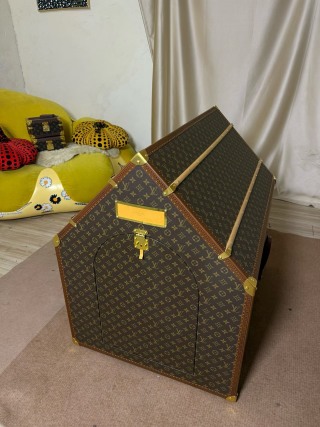 Wholesale Luxury Monogram Pet House - Designer Dog/Cat Villa with Ramp & Window Manufacturer, Supplier