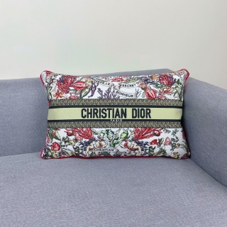 China Christian Dior Cabinet de la Mer Series Embroidered Lumbar Cushion Supplier, Product