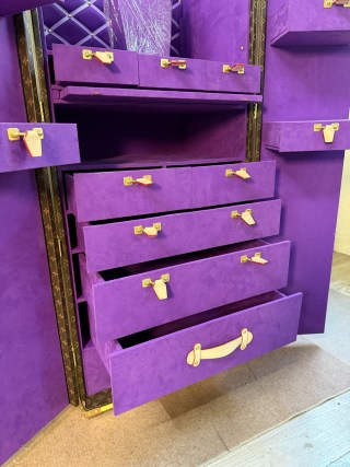 Famous Luxury Vintage Monogram Double Door Jewelry Cabinet High-End Jewelry Storage Trunk Exporters, Service