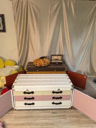 High-Quality White Monogram Double Door 6-Drawer Coffee Table Custom Lychee Grain Lining  Factories, Product