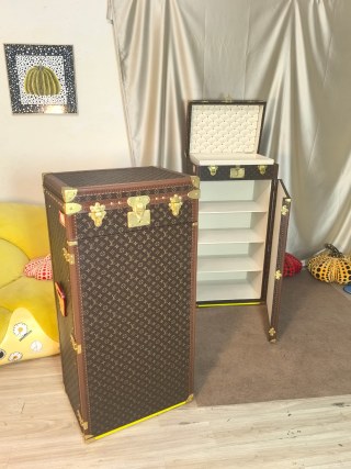 Famous Luxury Monogram Tall Storage Cabinet - Red Velvet / Off-White Interior Options Manufacturer, Exporters