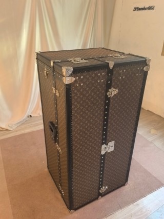 Famous LV Vertical Monogram Hard Case (Wardrobe / Nightstand Style) Manufacturer, Products