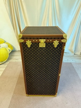 Famous LV-Style Monogram Roulette & Poker Trunk | Custom Gaming Storage Cabinet Manufacturers, Supplier