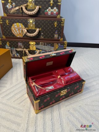 Famous Top-Grade Monogram Cherry Print Multi-Functional Storage Trunk LV Coffret Accessoires Hard Trunk Manufacturers, Supplier