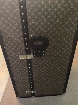 Famous LV Vertical Monogram Hard Case (Wardrobe / Nightstand Style) Manufacturer, Products