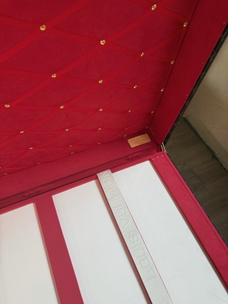 High-Quality LV Monogram Classic Coffee Table Trunk (Official Red Interior) Supplier, Product