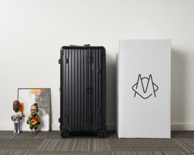 China Rimowa 31" Sport Aluminum-Magnesium Checked Luggage Manufacturer, Product