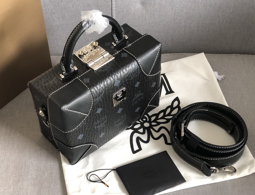 Best New# Soft Berlin Crossbody Black Exporter, Service