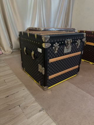 Best LV Style Damier Graphite Coffee Table Side Trunk Manufacturers, Factories