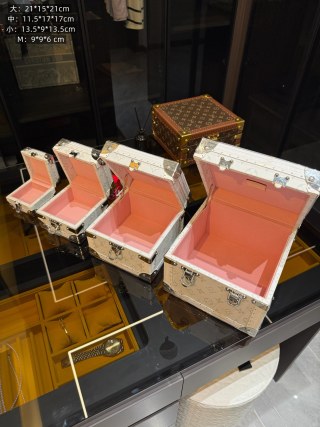 High-Quality Louis Vuitton Style 4-in-1 Nesting Hard Case Trunk Set Manufacturers, Products