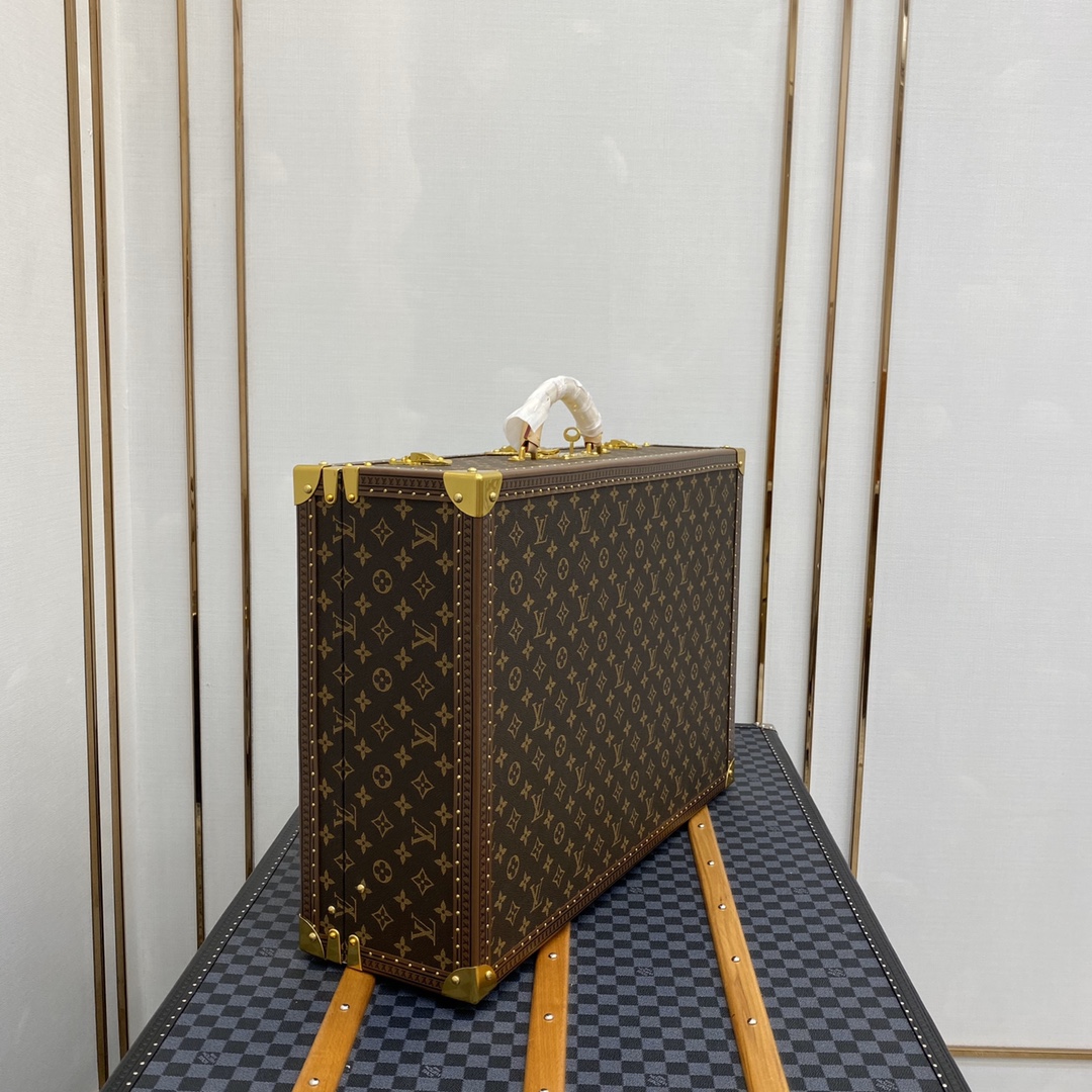 Best BISTEN 60 hard case Exporter, Product