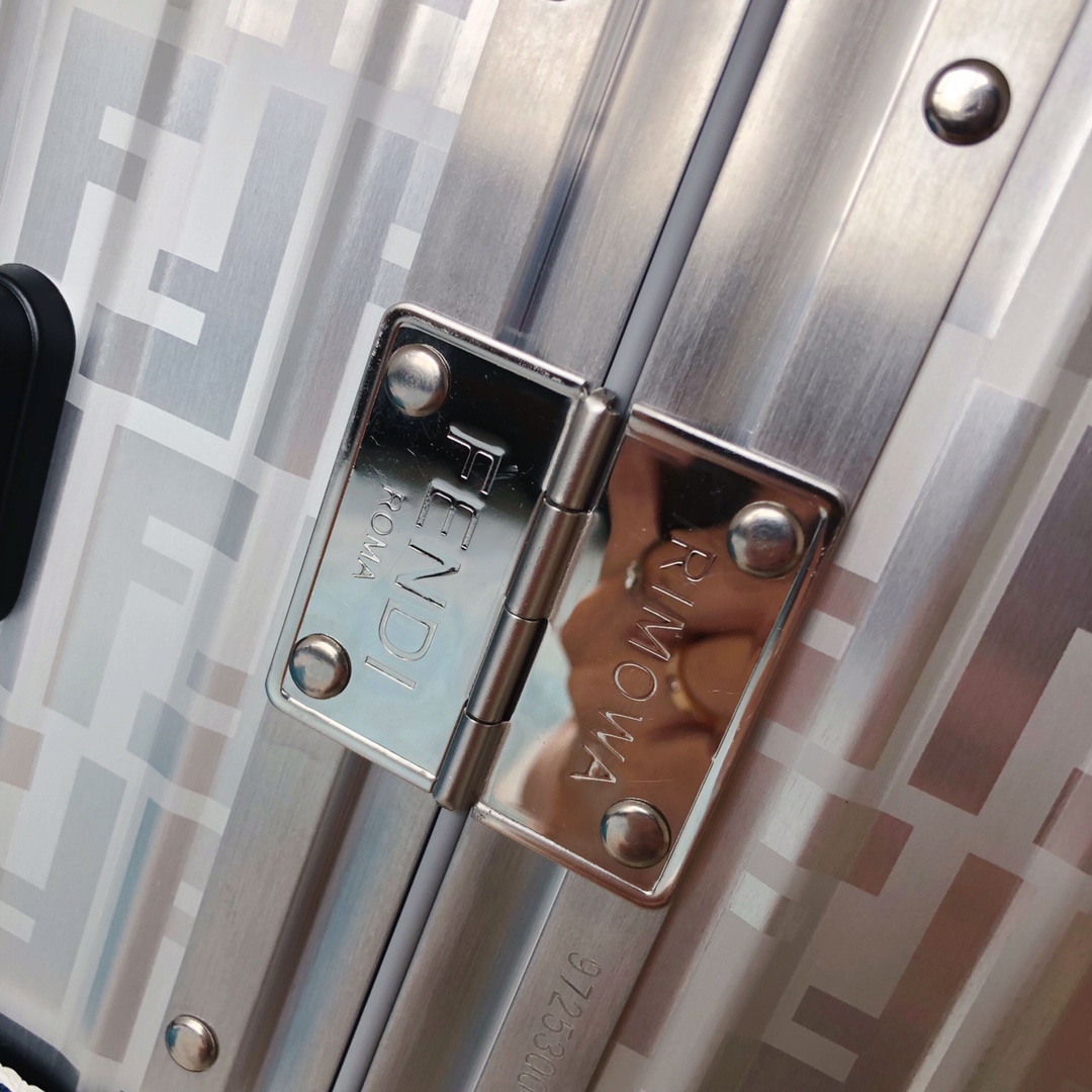 Famous Fendi Fendi & RIMOWA Cooperation Edition Exporters, Service