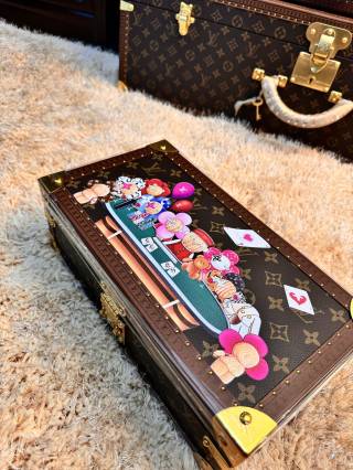 Famous Louis Vuitton Style M4700B Poker Party Hand-Painted 8-Slot Watch Box, Luxury Monogram Hard Case Watch Storage  Manufacturers, Supplier