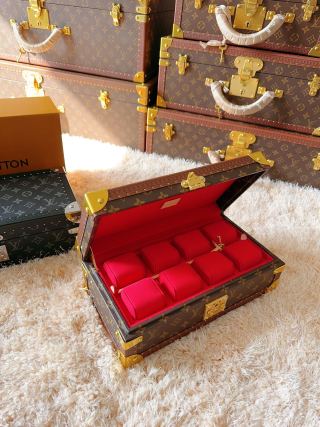 Famous Louis Vuitton Style M4700B 8-Slot Watch Box, Luxury Classic Monogram Hard Case Watch Storage with Secret Compartment Factory, Factories