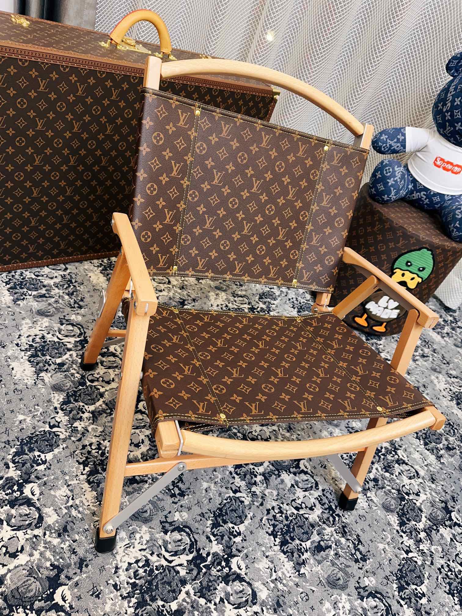 High-Quality Louis Vuitton Beach Folding Chair Exporter, Products