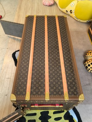 Famous Luxury LV Style Monogram Trunk Coffee Table High-End Storage Furniture Suppliers, Exporter