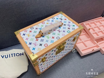 Famous [Copy] M4700M4700DXG Custom Luxury Sneaker & Shoe Cabinet | LV Style Monogram Acrylic Display Case   Supplier, Service