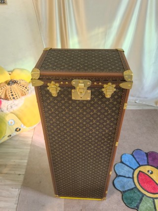 Wholesale LV Monogram Jewelry Cabinet (Pink Lining) Factories, Service