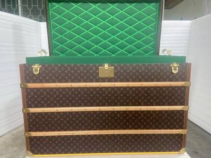 High-Quality VANITY BIJOUX jewelry box M4700CJ Suppliers, Service